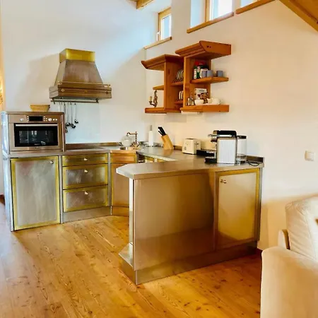 Penthouse Woester *